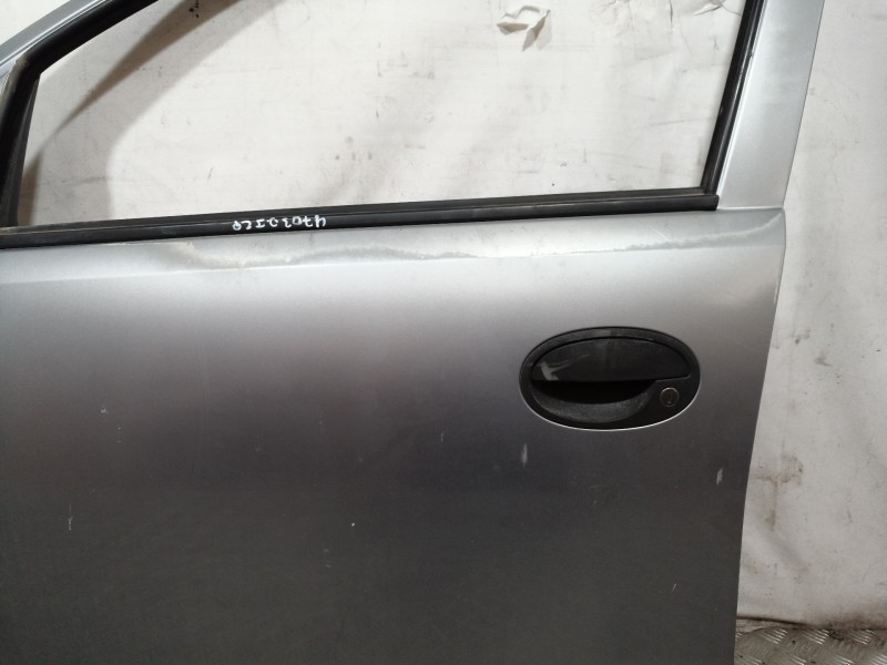 Recambio de puerta delantera izquierda para opel corsa c sri referencia OEM IAM   