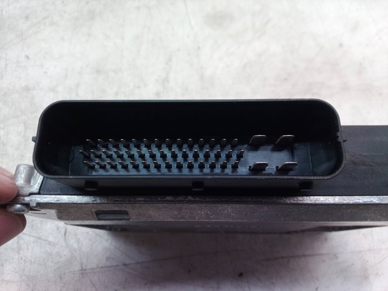 Recambio de centralita motor uce para volkswagen touareg (7la) tdi r5 referencia OEM IAM 0AD927755AB 0AD927755AB 0AD927755