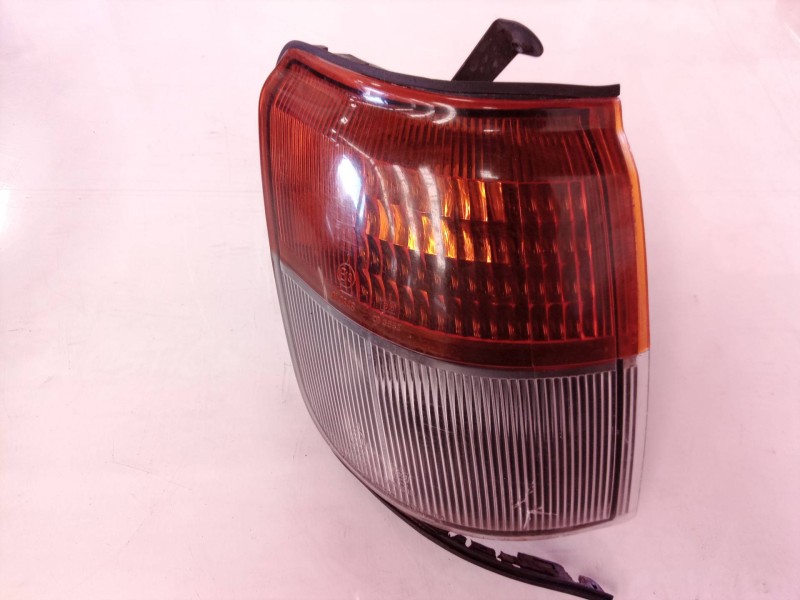 Recambio de piloto delantero derecho para mitsubishi montero (v20/v40) 2500 td gl (2-ptas.) referencia OEM IAM  010348 010347