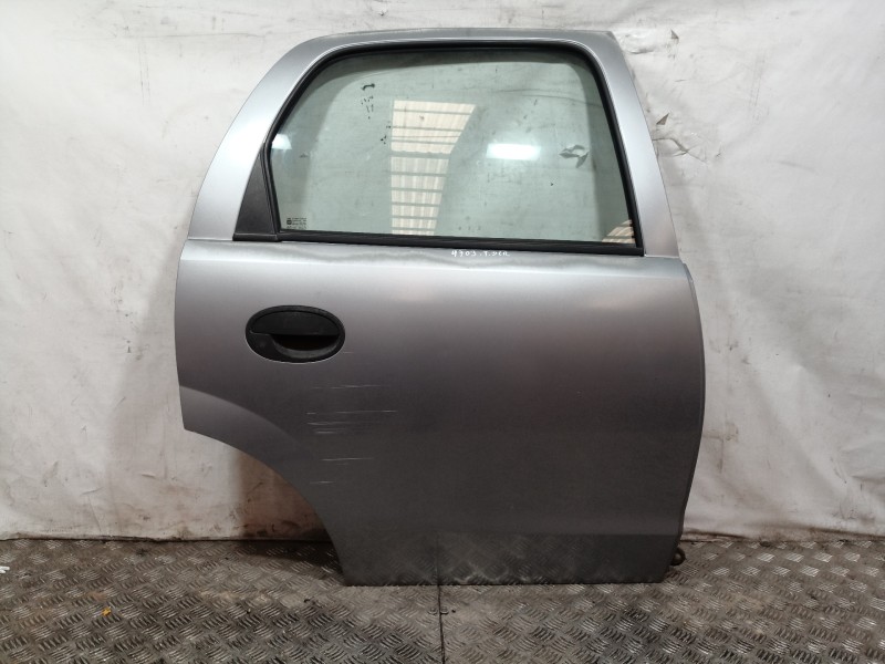Recambio de puerta trasera derecha para opel corsa c sri referencia OEM IAM   