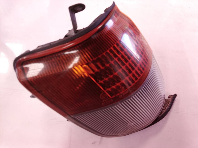 Recambio de piloto delantero derecho para mitsubishi montero (v20/v40) 2500 td gl (2-ptas.) referencia OEM IAM  010348 010347