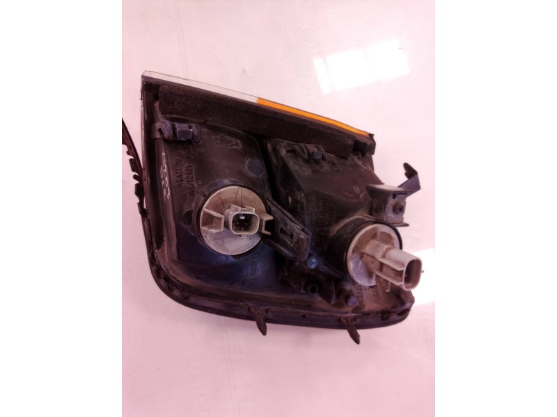 Recambio de piloto delantero derecho para mitsubishi montero (v20/v40) 2500 td gl (2-ptas.) referencia OEM IAM  010348 010347