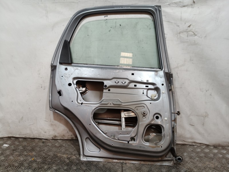 Recambio de puerta trasera izquierda para opel corsa c sri referencia OEM IAM   