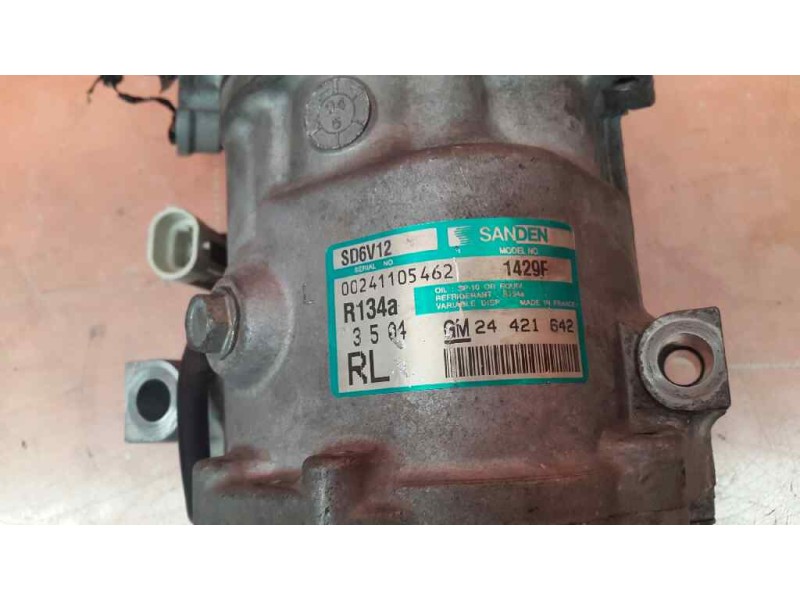 Recambio de compresor aire acondicionado para opel meriva blue line referencia OEM IAM 00241105462  