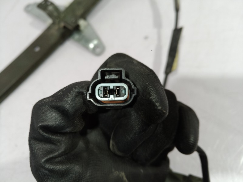 Recambio de elevalunas delantero derecho para isuzu rodeo referencia OEM IAM   