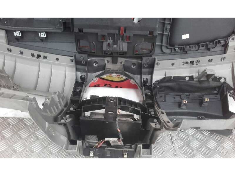 Recambio de salpicadero para renault modus confort dynamique referencia OEM IAM   