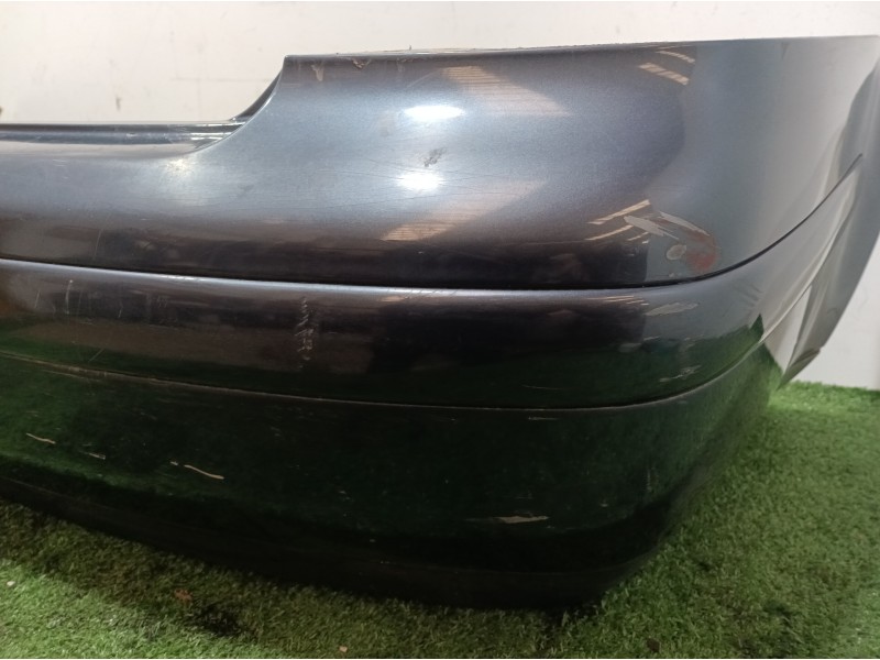 Recambio de paragolpes trasero para volkswagen bora berlina (1j2) highline referencia OEM IAM 1J5807521 1J5807521 1J5807521