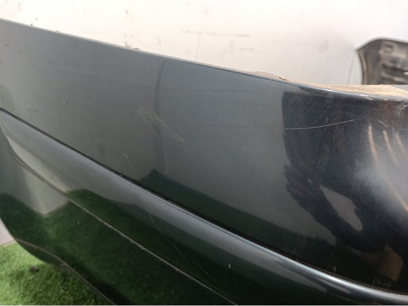 Recambio de paragolpes trasero para volkswagen bora berlina (1j2) highline referencia OEM IAM 1J5807521 1J5807521 1J5807521