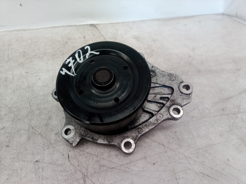 Recambio de bomba agua para toyota rav 4 (a3) executive referencia OEM IAM   
