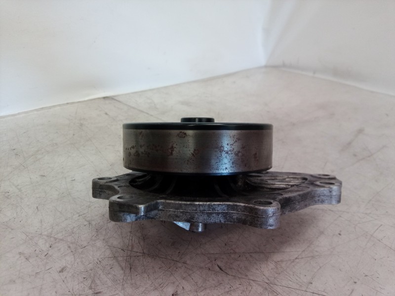 Recambio de bomba agua para toyota rav 4 (a3) executive referencia OEM IAM   