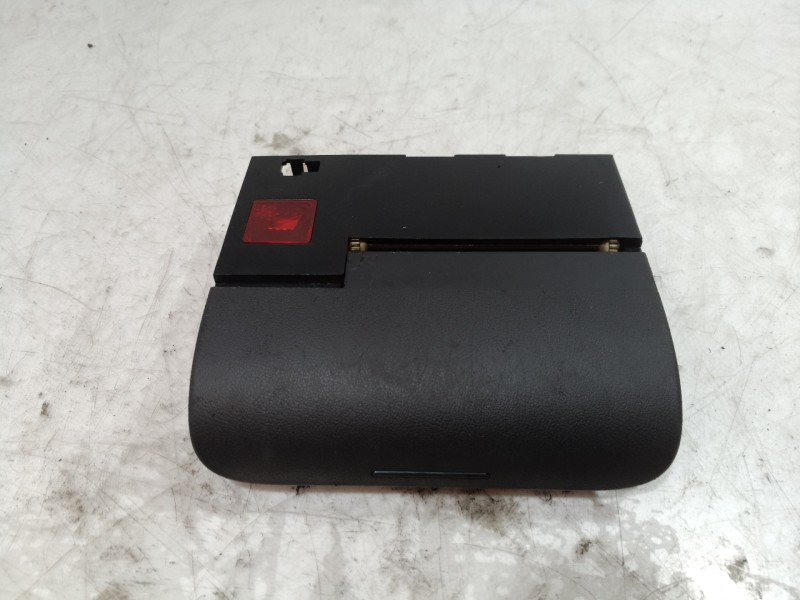 Recambio de cenicero para audi tt (8n3/8n9) 1.8 t coupe (110kw) referencia OEM IAM 8N0857951 8N0857951 8N0857951