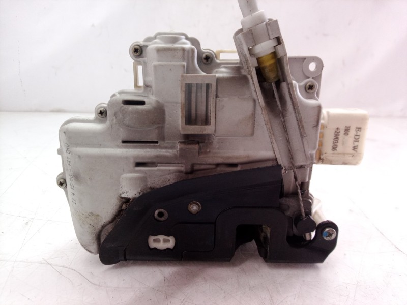 Recambio de cerradura puerta delantera izquierda para audi a6 berlina (4f2) 3.0 tdi quattro (165kw) referencia OEM IAM   