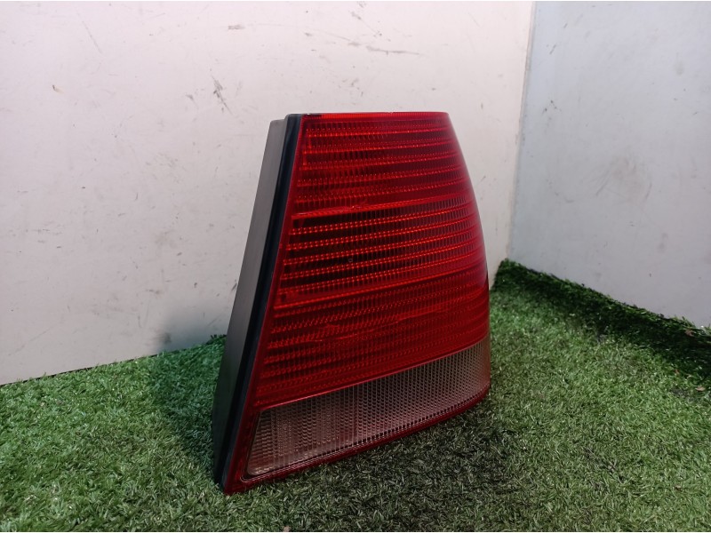 Recambio de piloto trasero derecho para volkswagen bora berlina (1j2) highline referencia OEM IAM 1J5945096AA 1J5945096 1J594511