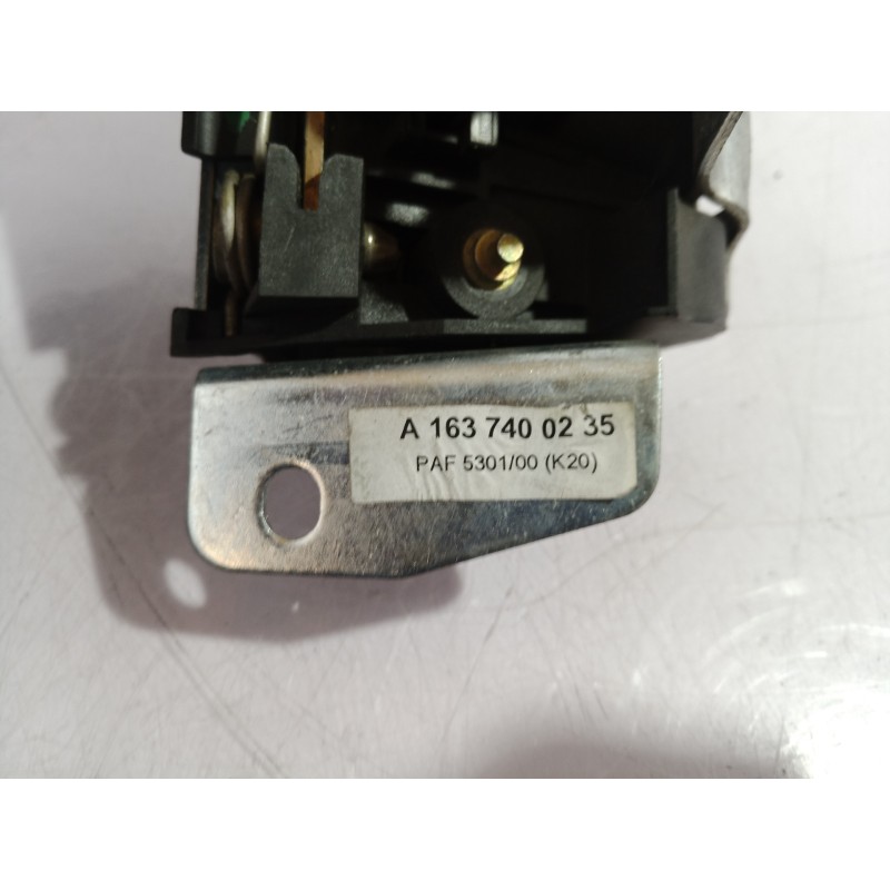 Recambio de cerradura maletero / porton para mercedes-benz clase m (w163) 400 cdi (163.128) referencia OEM IAM A1637400235 A1637
