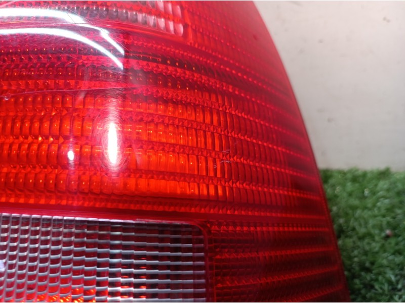 Recambio de piloto trasero derecho para volkswagen bora berlina (1j2) highline referencia OEM IAM 1J5945096AA 1J5945096 1J594511