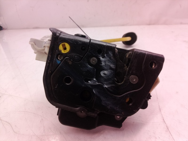 Recambio de cerradura puerta trasera izquierda para audi a6 berlina (4f2) 3.0 tdi quattro (165kw) referencia OEM IAM   