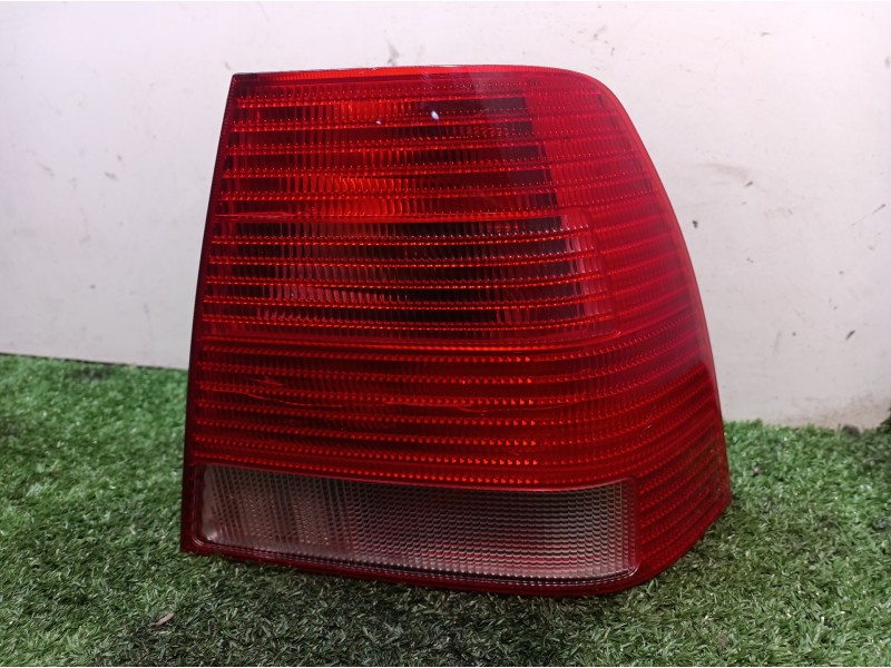 Recambio de piloto trasero derecho para volkswagen bora berlina (1j2) highline referencia OEM IAM 1J5945096AA 1J5945096 1J594511