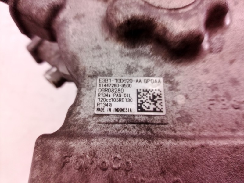 Recambio de compresor aire acondicionado para ford tourneo courier (c4a) ambiente referencia OEM IAM E3B119D629 E3B119D629 44728