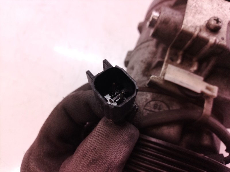 Recambio de compresor aire acondicionado para ford tourneo courier (c4a) ambiente referencia OEM IAM E3B119D629 E3B119D629 44728