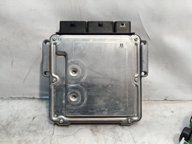 Recambio de centralita motor uce para dacia dokker ambiance referencia OEM IAM 0281019147 0281019147 237102213R