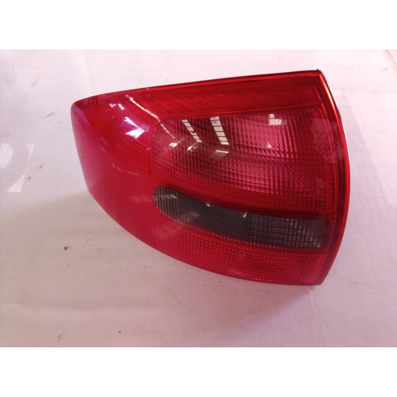 Recambio de piloto trasero izquierdo para audi a6 berlina (4b2) 1.8 t referencia OEM IAM 4B5945095 4B5945095 4B5945095