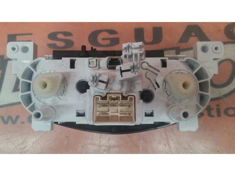 Recambio de mando calefaccion / aire acondicionado para dacia dokker ambiance referencia OEM IAM 5P3741000 5P3741000 5P3741000