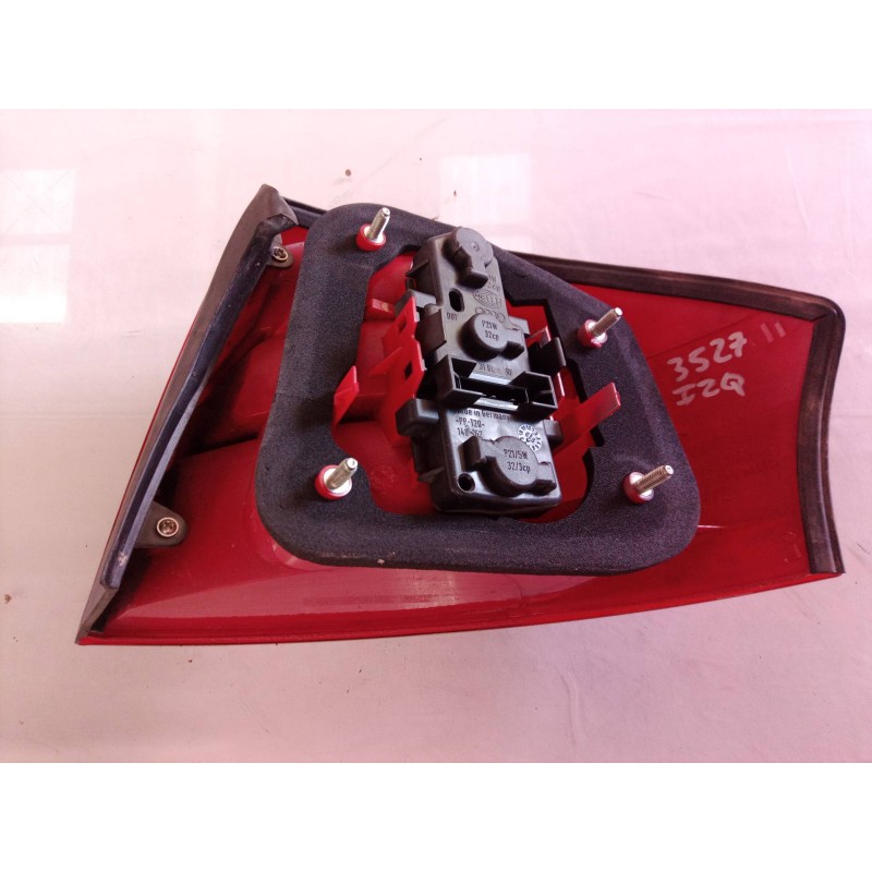 Recambio de piloto trasero izquierdo para audi a6 berlina (4b2) 1.8 t referencia OEM IAM 4B5945095 4B5945095 4B5945095