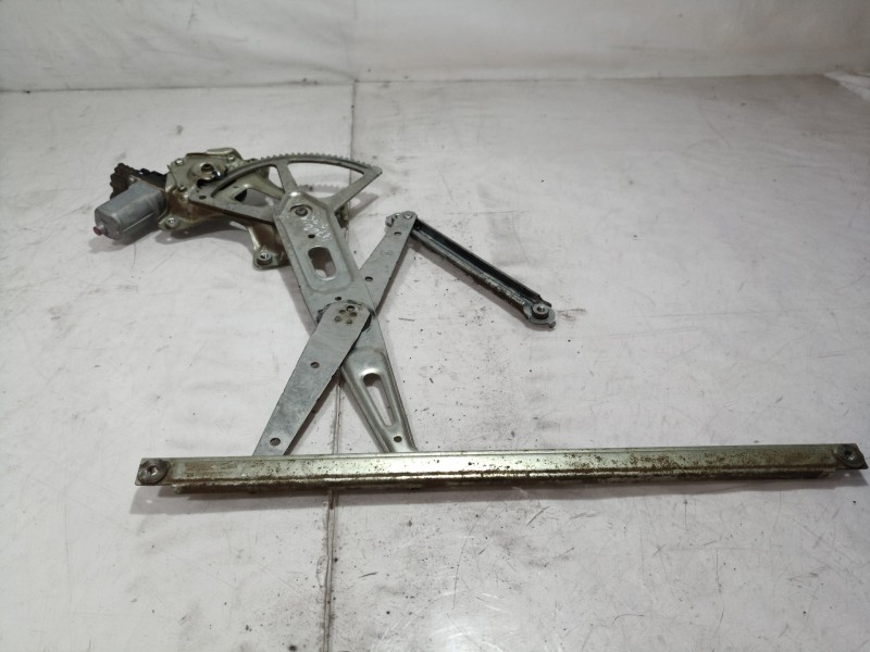 Recambio de elevalunas delantero derecho para toyota rav 4 (a3) executive referencia OEM IAM 857135180 857135180 857135180