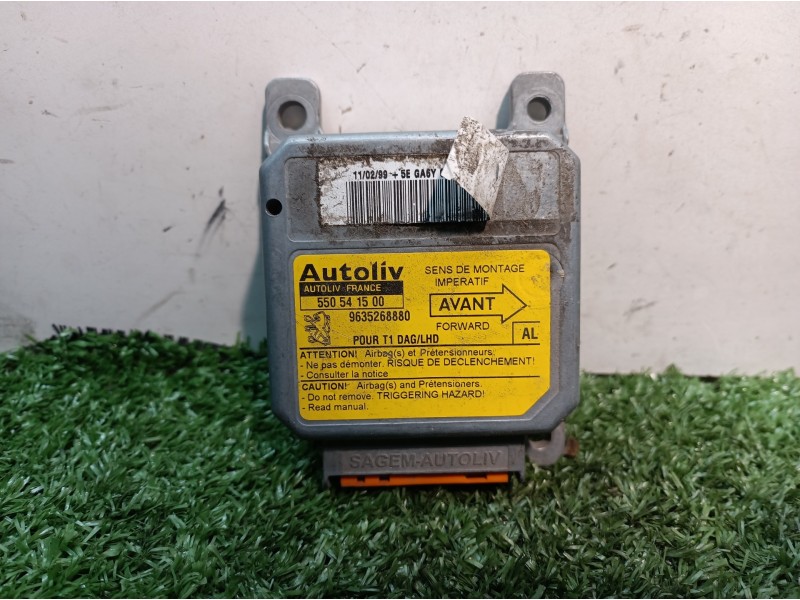 Recambio de centralita airbag para peugeot 206 berlina 1.9 diesel referencia OEM IAM 9635268880 9635268880 550541500