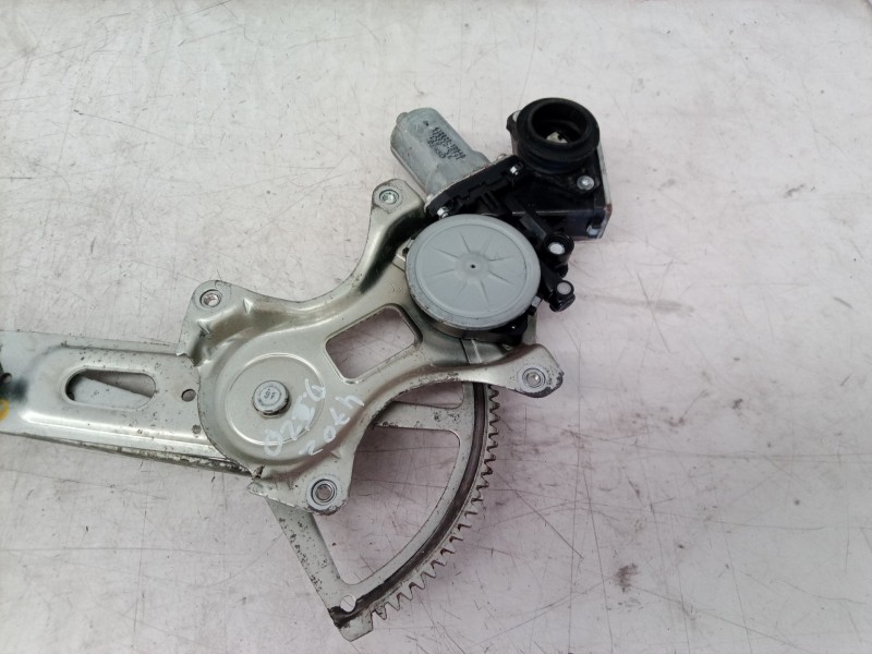 Recambio de elevalunas delantero izquierdo para toyota rav 4 (a3) executive referencia OEM IAM 62252010540 62252010540 622520105