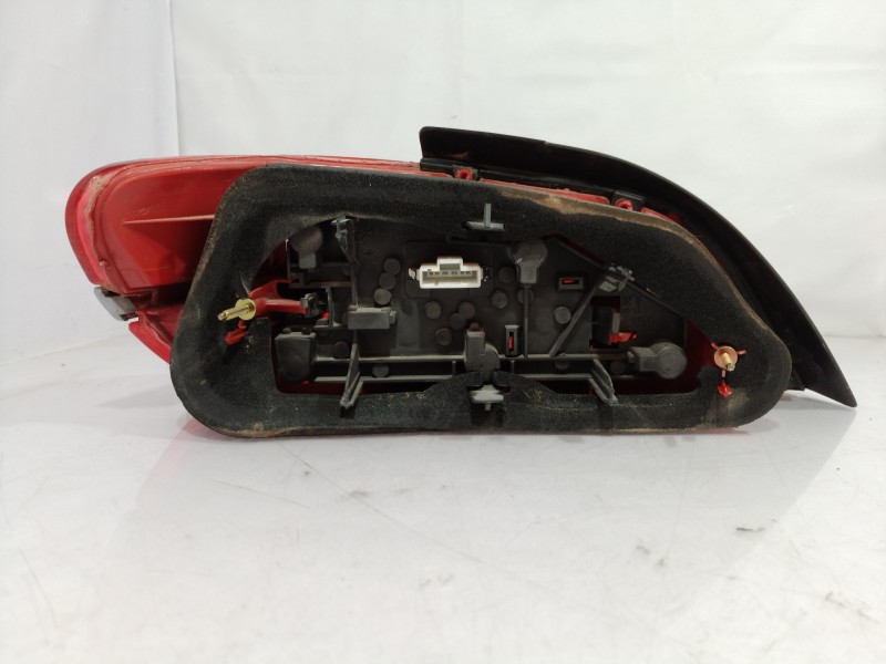 Recambio de piloto trasero derecho para peugeot 406 berlina (s1/s2) stdt referencia OEM IAM 6351E8  