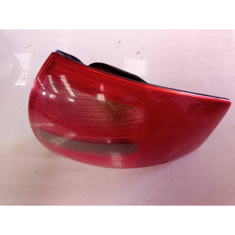 Recambio de piloto trasero derecho para audi a6 berlina (4b2) 1.8 t referencia OEM IAM 4B5945096 4B5945096 4B5945096