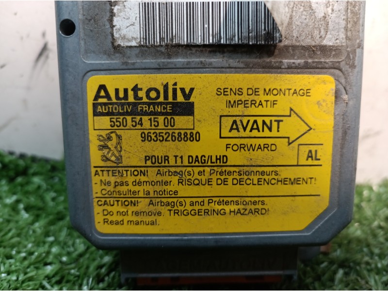 Recambio de centralita airbag para peugeot 206 berlina 1.9 diesel referencia OEM IAM 9635268880 9635268880 550541500