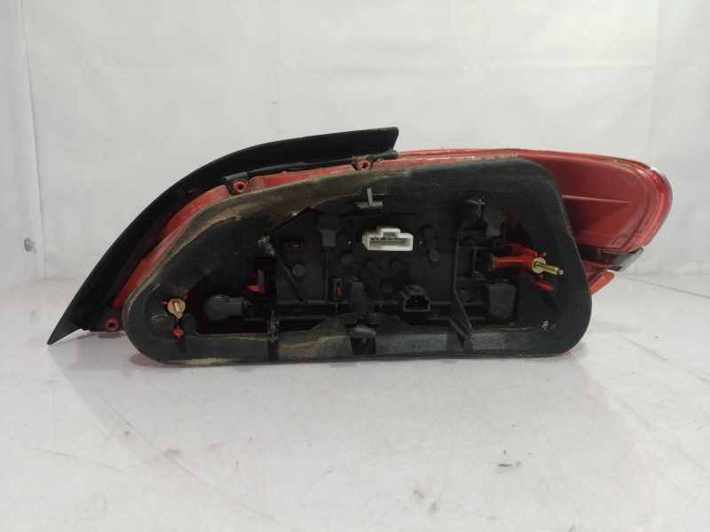 Recambio de piloto trasero izquierdo para peugeot 406 berlina (s1/s2) stdt referencia OEM IAM 6350E8  