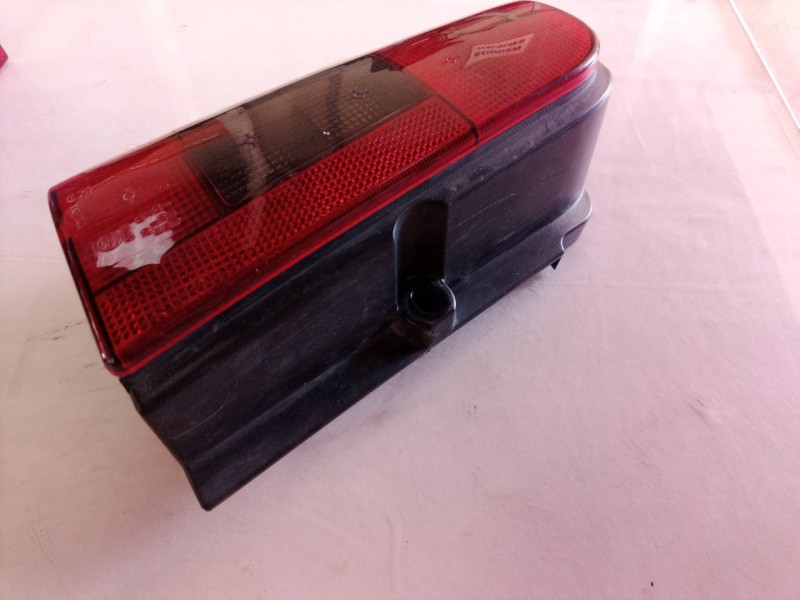 Recambio de piloto trasero izquierdo para peugeot partner (s1) referencia OEM IAM   