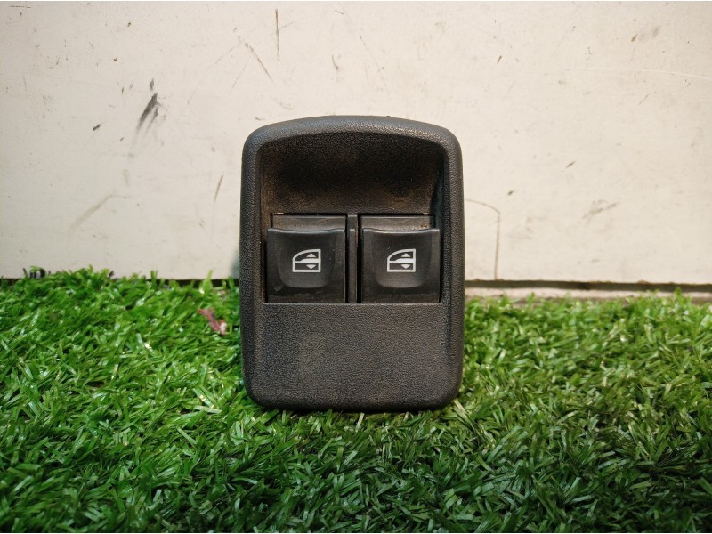 Recambio de mando elevalunas delantero izquierdo para dacia dokker ambiance referencia OEM IAM 254110431R 254110431R 10023898