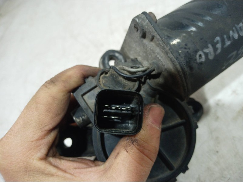 Recambio de motor limpia delantero para hyundai accent (lc) gls referencia OEM IAM   
