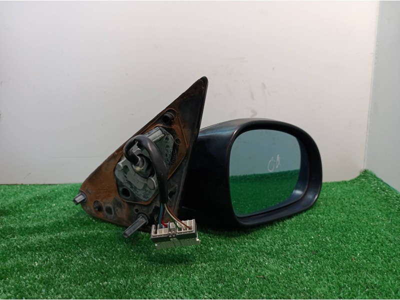Recambio de retrovisor derecho para peugeot 406 berlina (s1/s2) stdt referencia OEM IAM 96413210 96413210 96413210