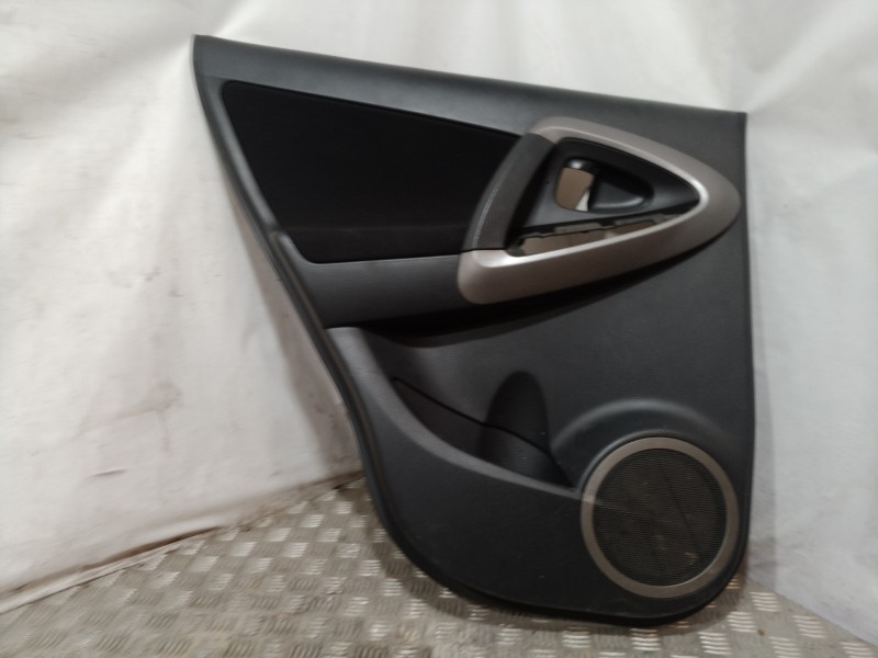Recambio de guarnecido puerta trasera izquierda para toyota rav 4 (a3) executive referencia OEM IAM   