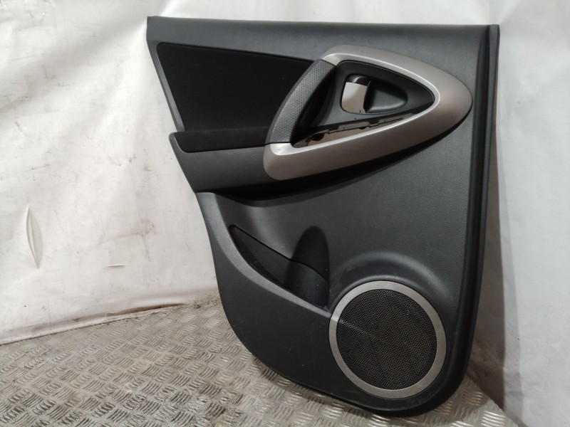 Recambio de guarnecido puerta trasera izquierda para toyota rav 4 (a3) executive referencia OEM IAM   