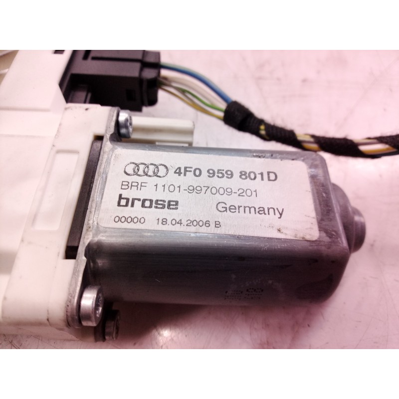 Recambio de motor elevalunas delantero izquierdo para audi a6 berlina (4f2) 3.0 tdi quattro (165kw) referencia OEM IAM 4F0959801