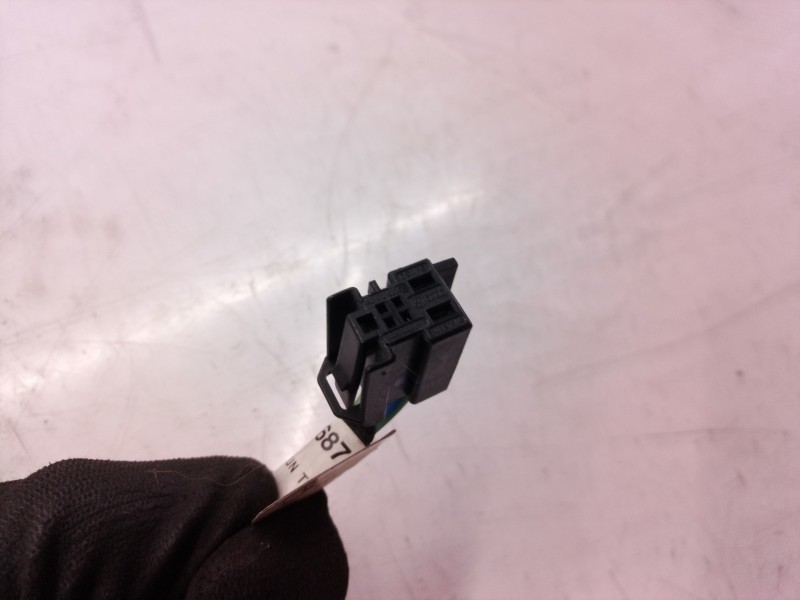 Recambio de motor elevalunas delantero izquierdo para audi a6 berlina (4f2) 3.0 tdi quattro (165kw) referencia OEM IAM 4F0959801