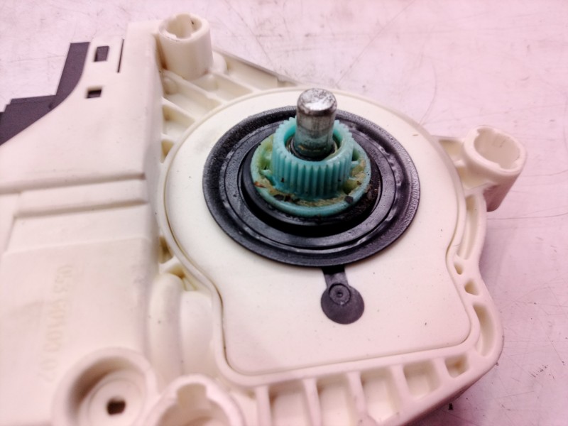 Recambio de motor elevalunas delantero izquierdo para audi a6 berlina (4f2) 3.0 tdi quattro (165kw) referencia OEM IAM 4F0959801