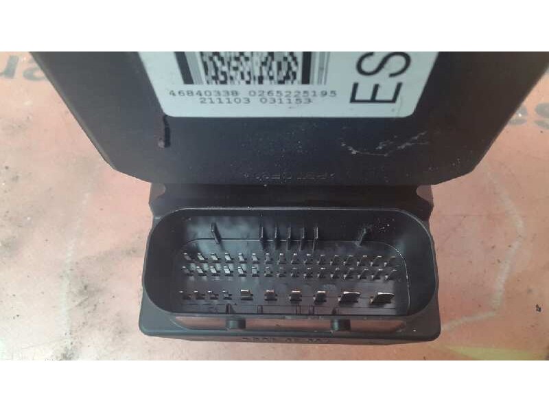 Recambio de abs para alfa romeo 166 referencia OEM IAM 0265225195 46840338 3902070873
