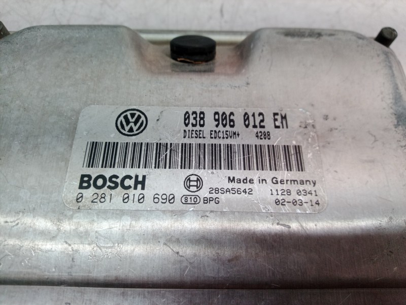 Recambio de centralita motor uce para seat ibiza (6l1) 1.9 sdi referencia OEM IAM 038906012EM 038906012 0281010690