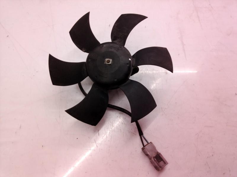 Recambio de electroventilador para opel frontera b limited referencia OEM IAM 5000047 5000047 5000047