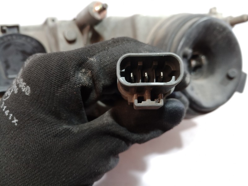 Recambio de faro derecho para nissan primera berl./familiar (p10/w10) europa berlina referencia OEM IAM MNS341G1R2 MNS341G1R2 MN