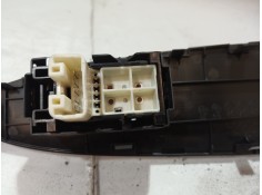 Recambio de mando elevalunas trasero derecho para toyota rav 4 (a3) executive referencia OEM IAM 7427142010 7427142010 742714201 2