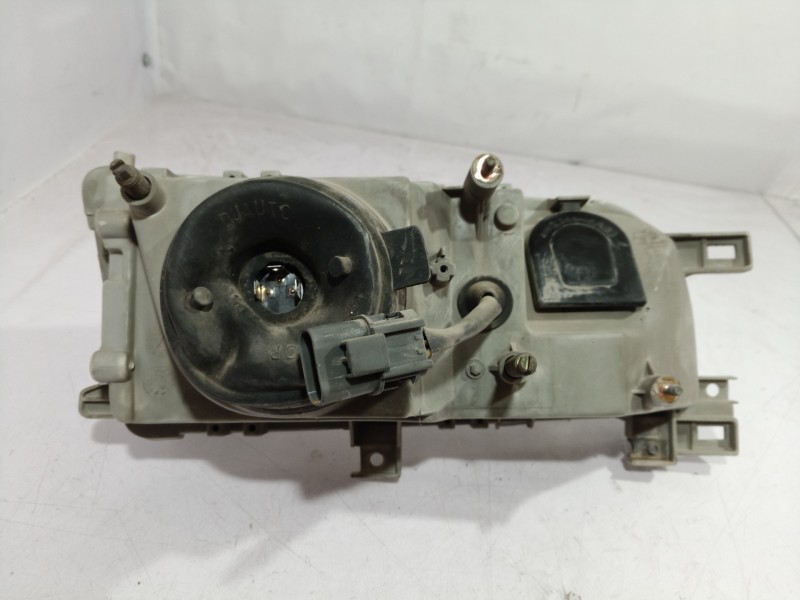 Recambio de faro izquierdo para nissan primera berl./familiar (p10/w10) europa berlina referencia OEM IAM MNS341 MNS341 MNS341