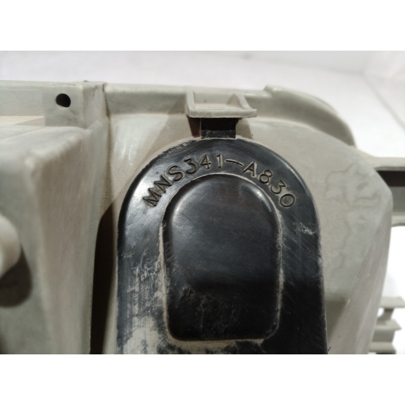 Recambio de faro izquierdo para nissan primera berl./familiar (p10/w10) europa berlina referencia OEM IAM MNS341 MNS341 MNS341